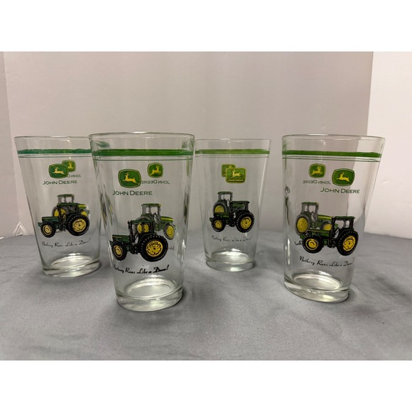 John Deere Other - John Deere Tractor Glasses Set of 4 Nothing Runs Like a DeerePint Tumblers Green
